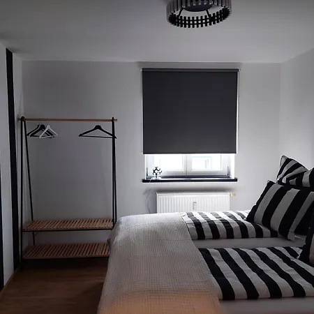 Gluecksschmiede Black & White Апартаменты *