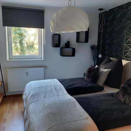 Gluecksschmiede Black & White Pasov